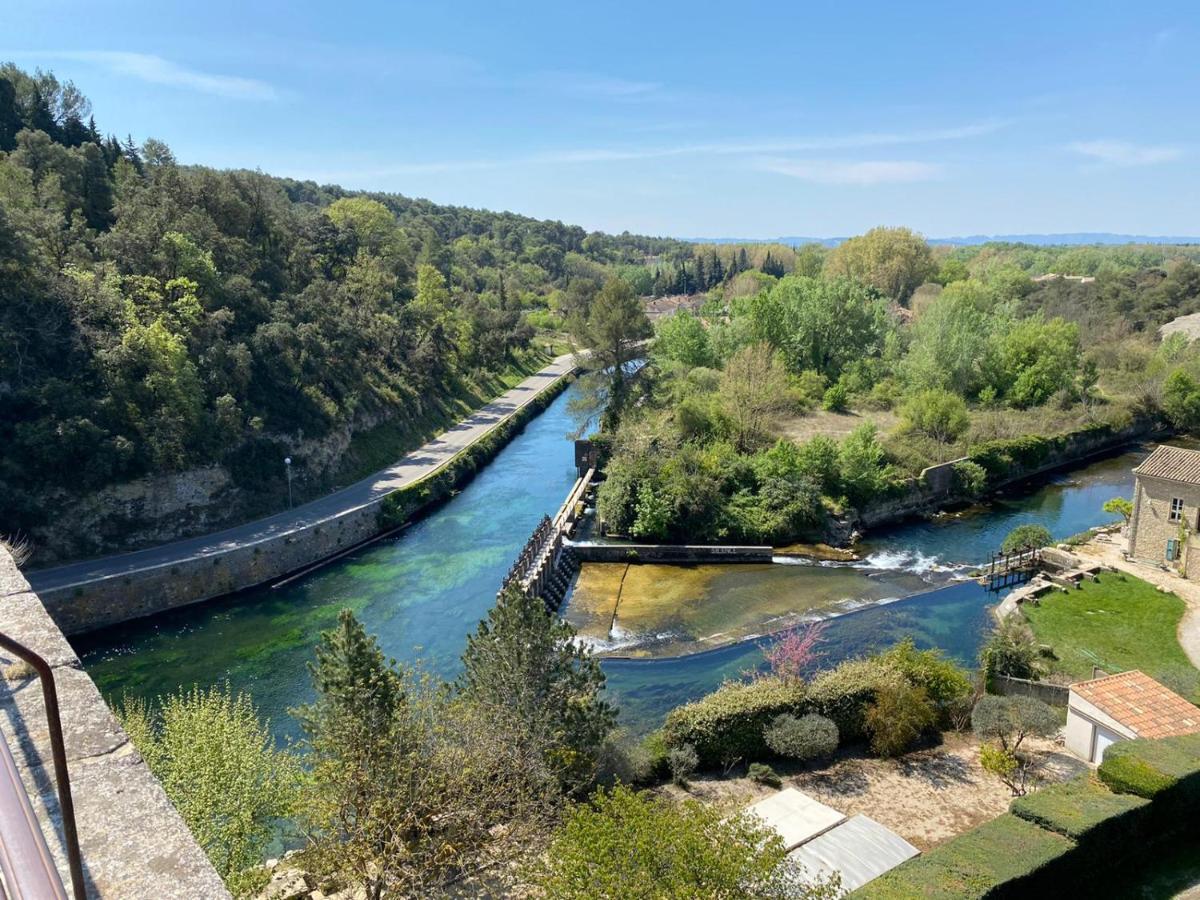 Ferienwohnung Un Coin De Luberon LʼIsle-sur-la-Sorgue Exterior foto